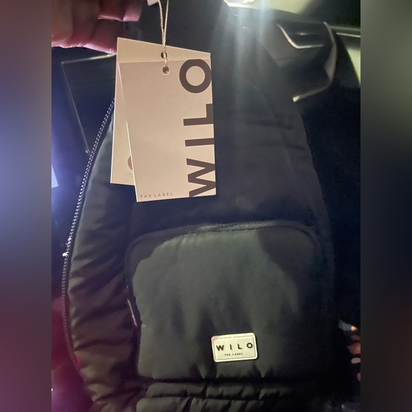 Wilo the Label Black Puffer Active Backpack Convertible Sling Back Bag NWT main image 5